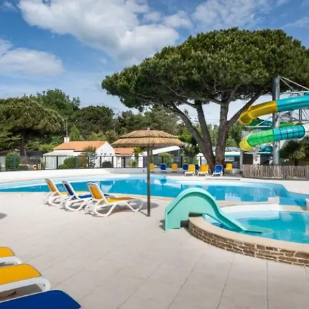 Premium Avec Terrasse - 3 - Api-1-52-907