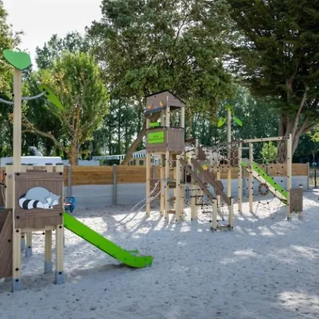 Premium Avec Terrasse - 3 - Api-1-52-907 *