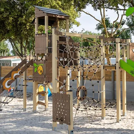 Premium Avec Terrasse - 3 - Api-1-52-907