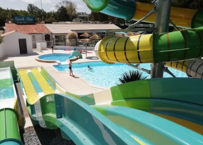 Premium Avec Terrasse - 3 - Api-1-52-907 Parque de Campismo *