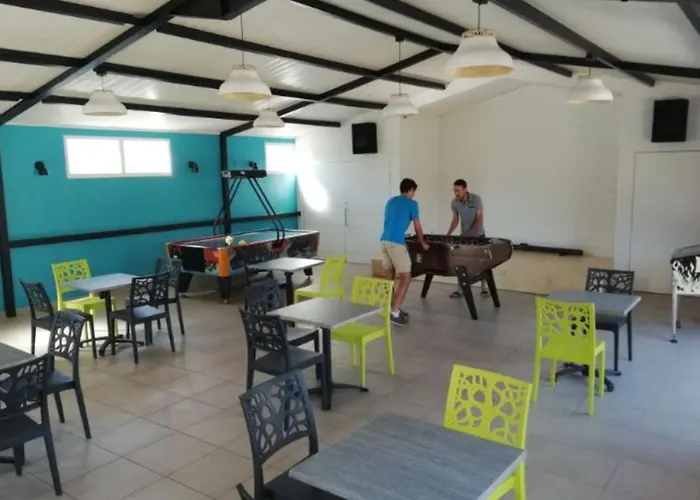 Premium Avec Terrasse - 3 - Api-1-52-907 Parque de Campismo